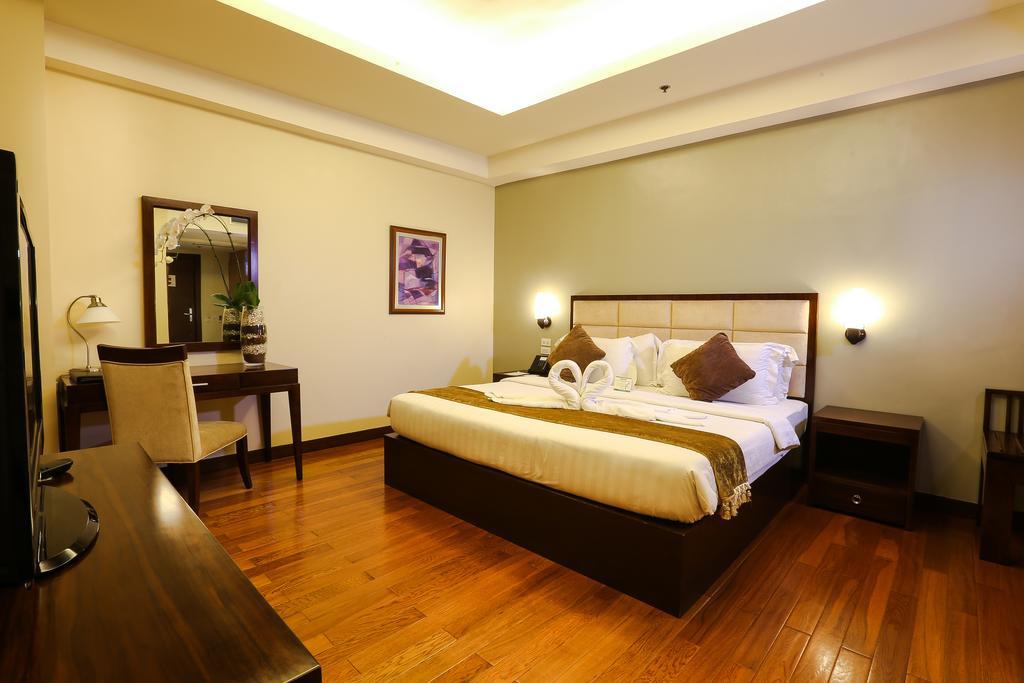 Armada Hotel Manila - Quarantine Facility Exterior foto